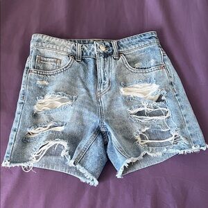 Distressed Juniors Shorts Size 00